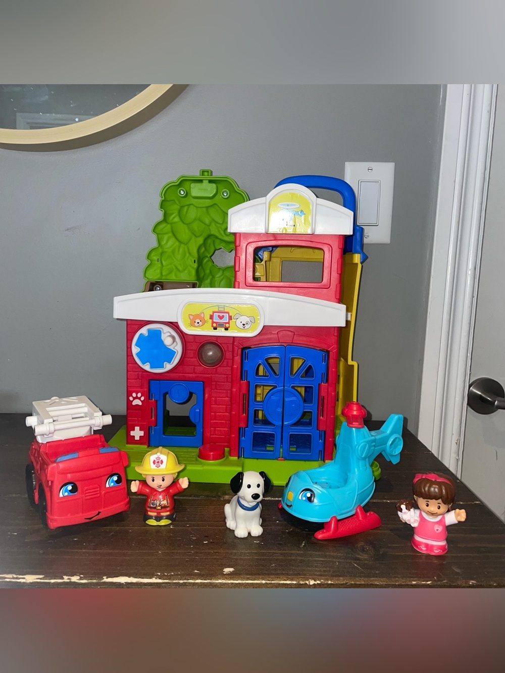 Fisher-Price Little People Animal Rescue – English Edition